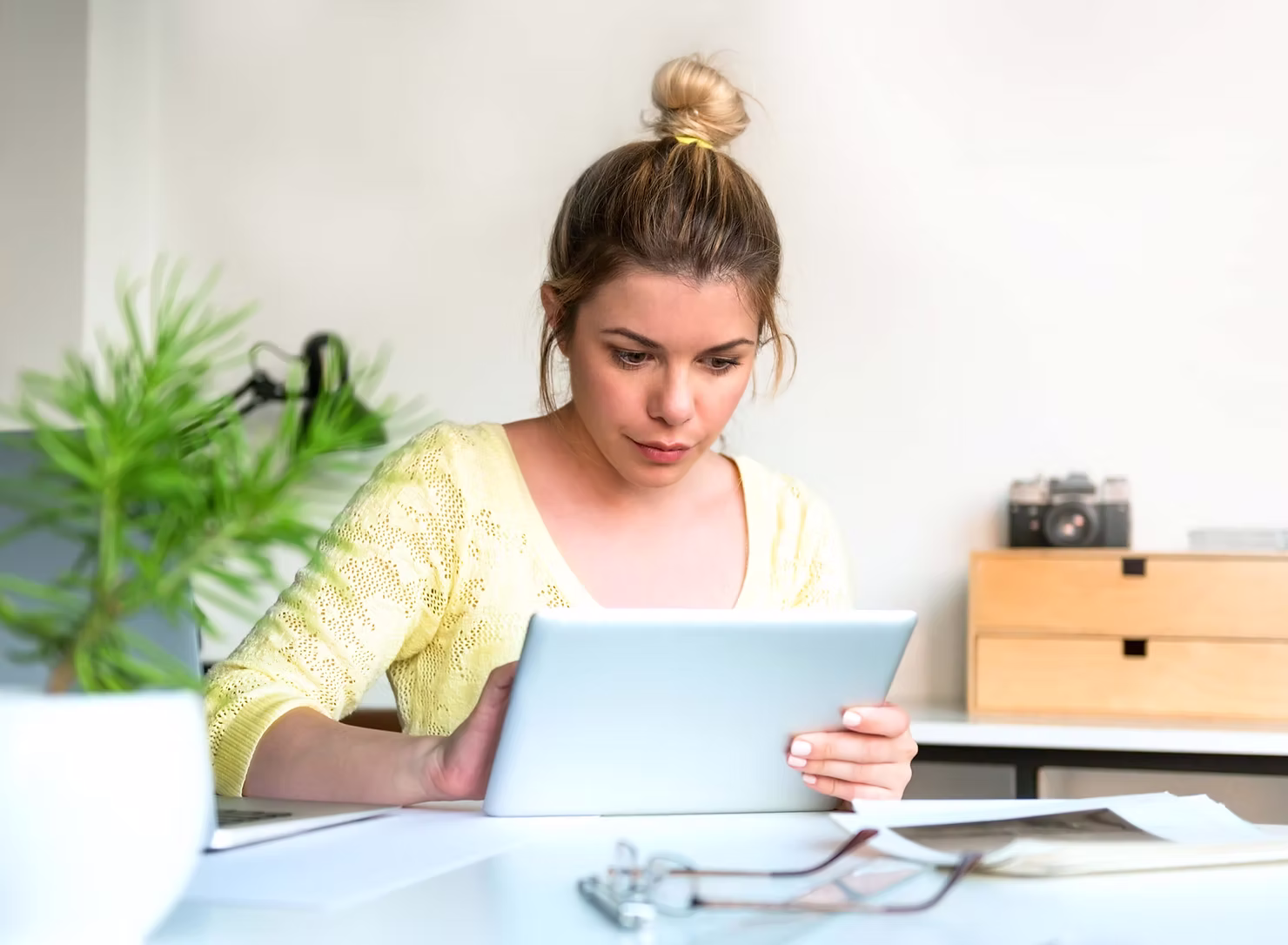 Orthophoniste en consultation